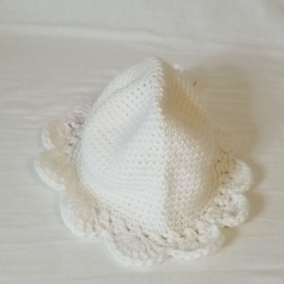 Handcrafted Crocheted White Sun Hat - Picture 3 of 5
